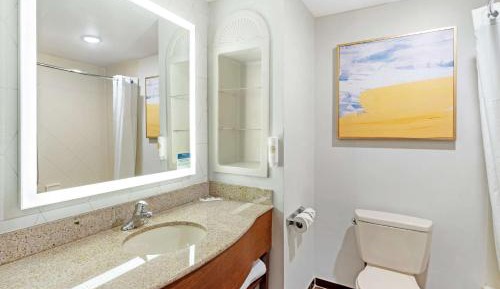 Queen Suite with Two Queen Beds - Non-Smoking