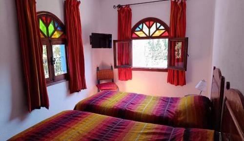 Twin Room with Private Bathroom
