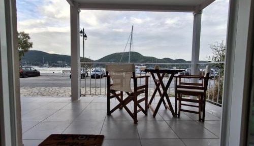 Studio Apartment with Sea View