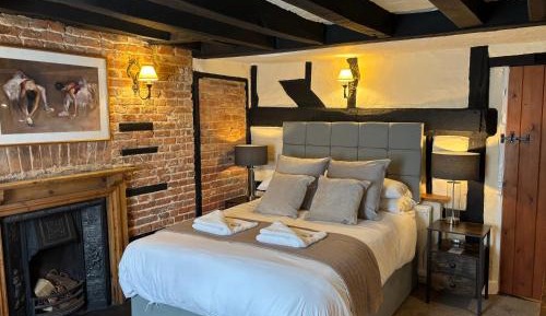 Large Double Room