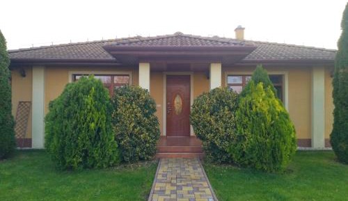 Standard Villa