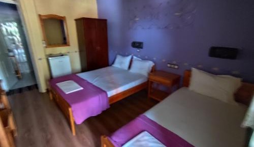 Basic Triple Room