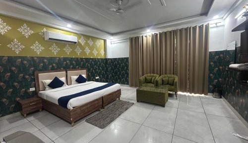 King Room with Balcony