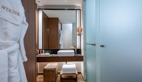 Comfort Room