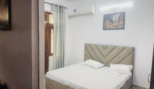 Two-Bedroom Apartment with Balcony