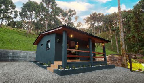 Villa with Garden View