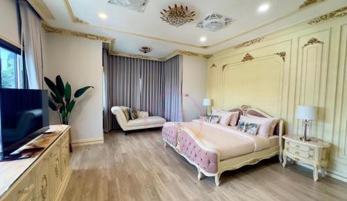 Deluxe Double Room with Bath