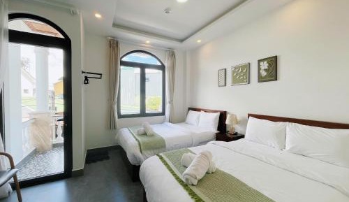 Quadruple Room with Balcony