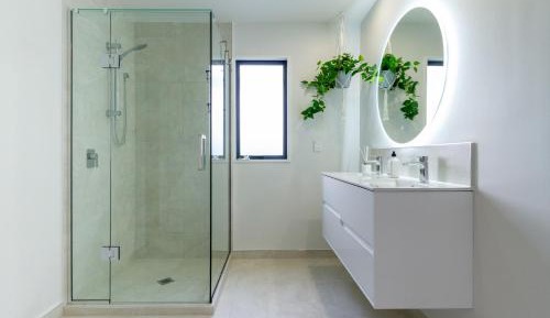 Four-Bedroom Deluxe Apartment