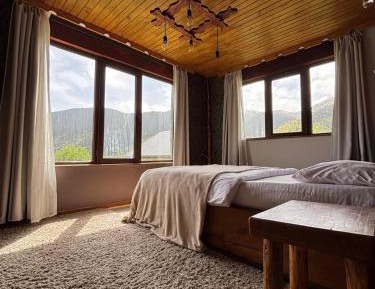 Double Room with Mountain View