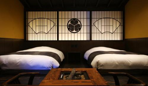 Quadruple Room with Private Bathroom