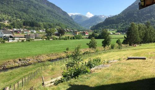One-Bedroom Holiday Home
