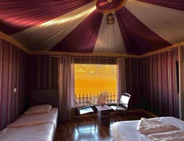 Double Room with Mountain View