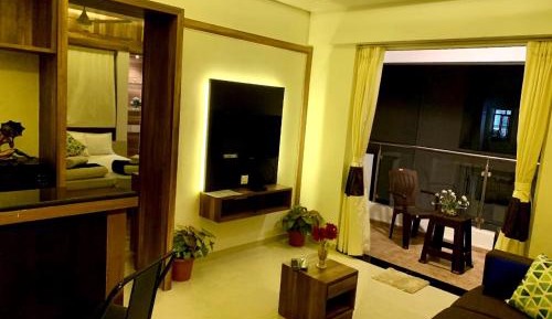 Deluxe Apartment