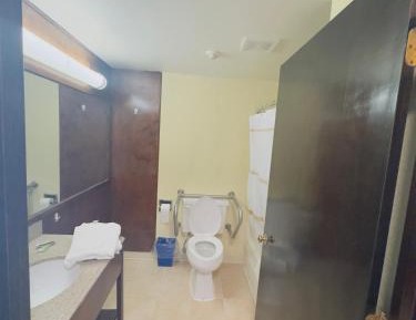 Double or Twin Room with Private Bathroom