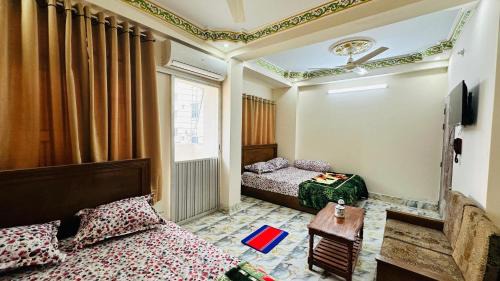 Deluxe Family Room