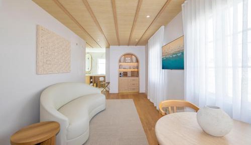 King Room with Balcony