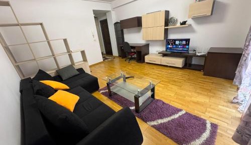 One-Bedroom Apartment with Balcony