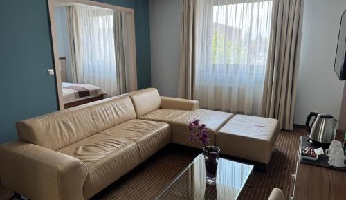 Junior Suite with Bath