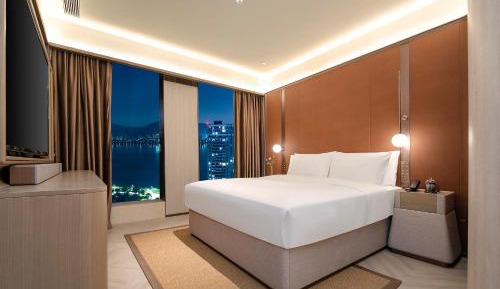 Deluxe Double Room with Shower