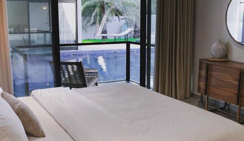 Deluxe Family Suite