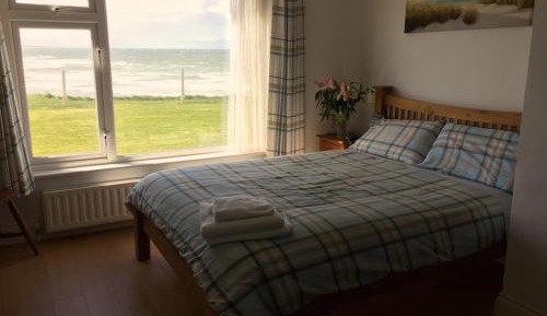 Deluxe Triple Room with Sea View