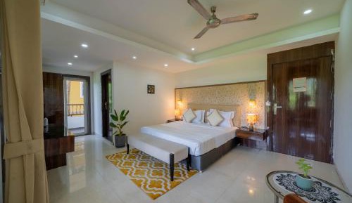 King Room with Balcony