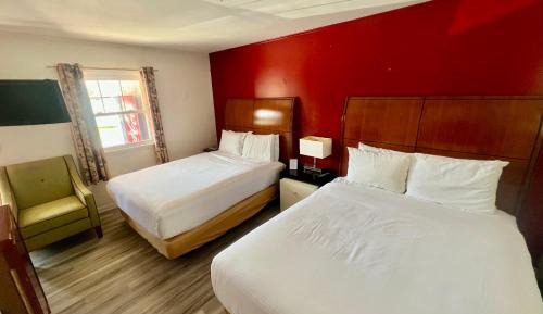 Double Room with Two Double Beds - Non-Smoking