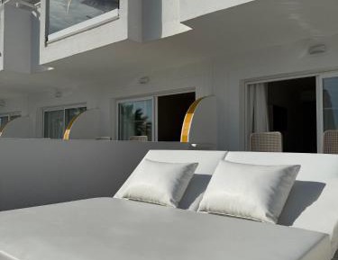 Superior Double Room with Terrace