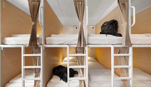 Bed in 8-Bed Mixed Dormitory Room