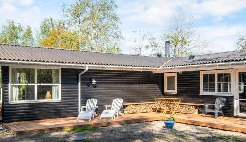 Four-Bedroom Holiday Home