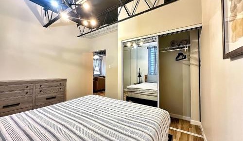 Two-Bedroom Deluxe Apartment