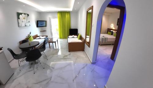 Deluxe Apartment (4 Adults)