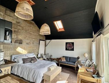 Deluxe Double Room with Balcony and Sea View