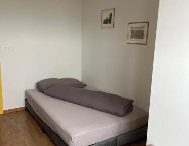Single Room with Shared Shower and Toilet
