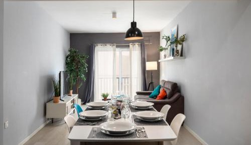 Deluxe Apartment