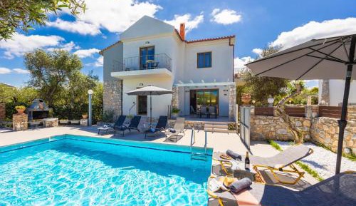  Villa with Private Pool