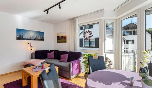 Superior One-Bedroom Apartment with Balcony