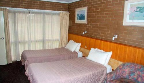Two Bedroom Small Family Room - No Pets Allowed