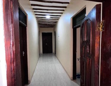 Single Room with Shared Bathroom