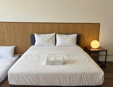 Standard Double Room with Shared Bathroom