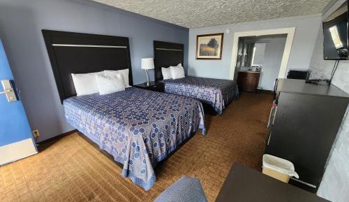 Queen Room with Two Queen Beds