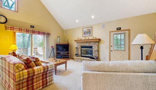 Four bedroom holiday home 
