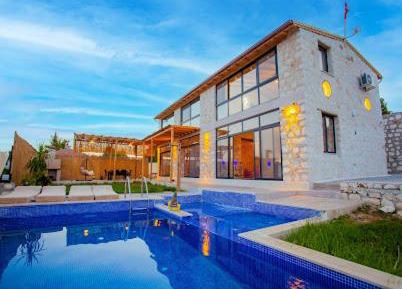 Villa with Sea View