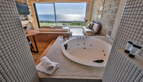 Deluxe Double or Twin Room with Sea View