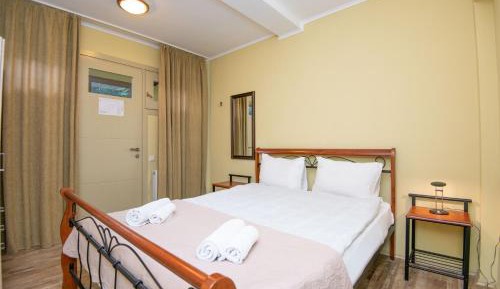 Double Room with Private External Bathroom