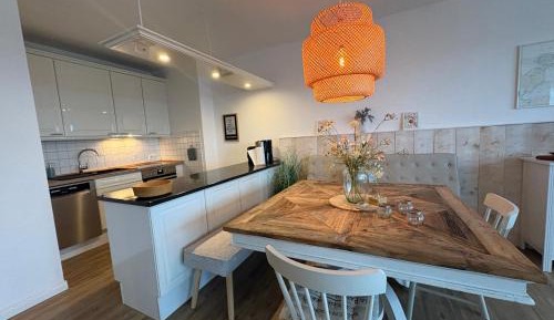 Studio Apartment with Sea View