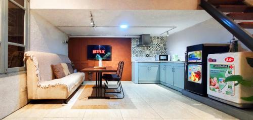 One-Bedroom Apartment - Non-Smoking