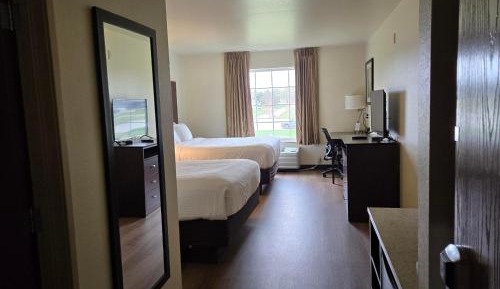 Queen Room with Two Queen Beds