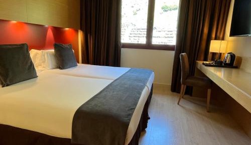Premium Double Room 